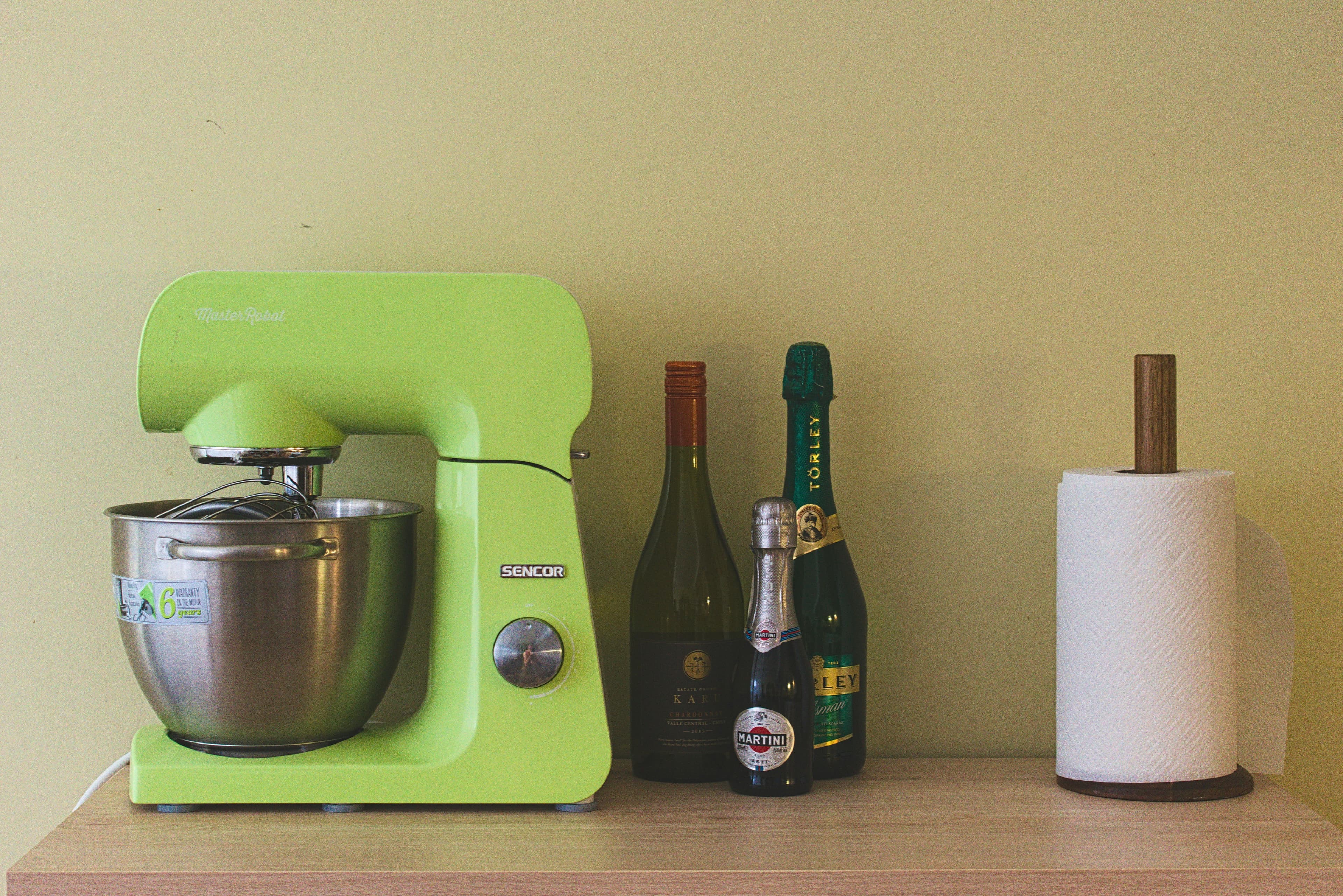 Kitchen and dining products